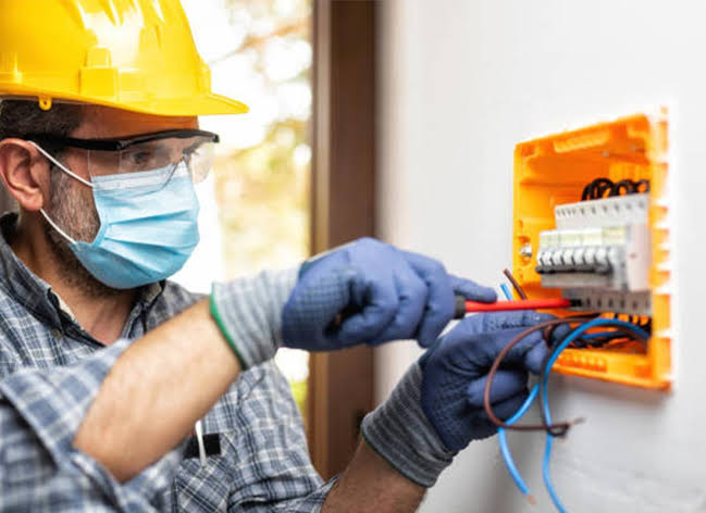 electrical contractor