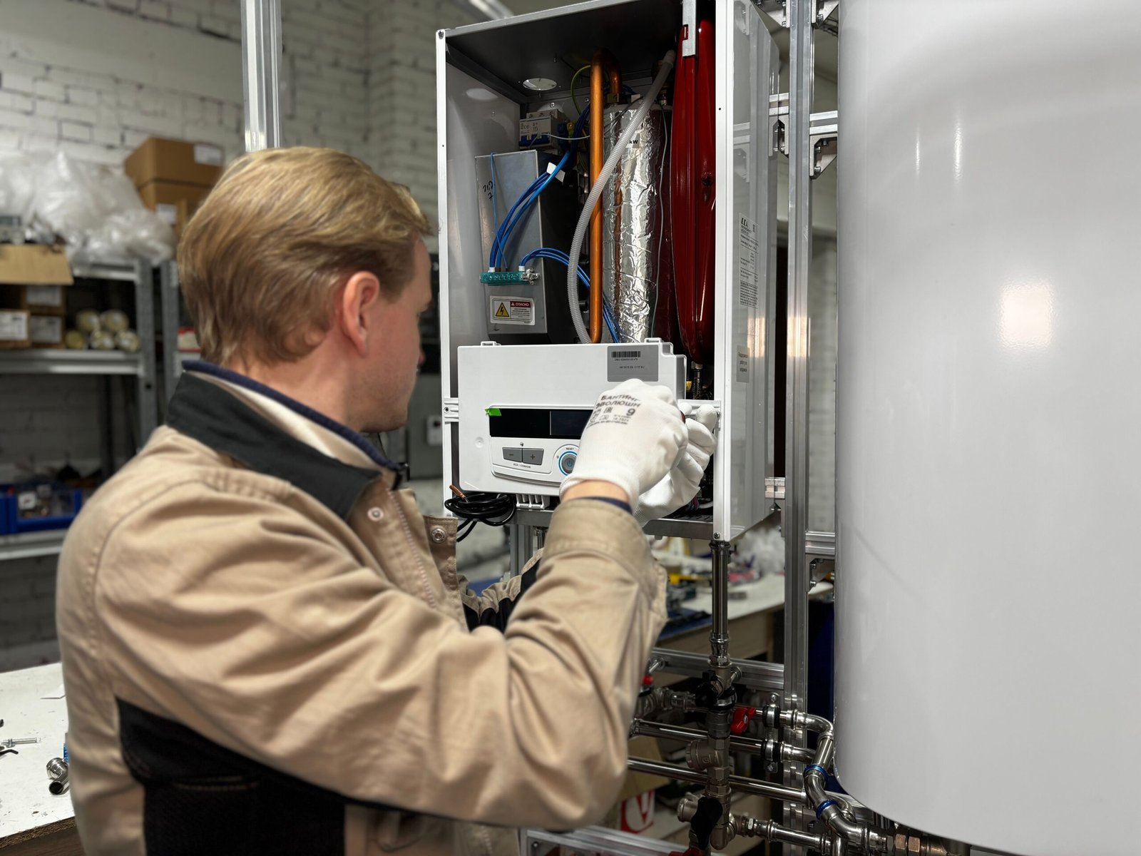 When Your Water Heater Fails: What Mississippi Homeowners Need to Know